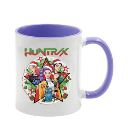 Χριστουγεννιάτικη κούπα Huntrix με λιλά λαβή και εσωτερικό